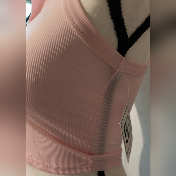 Pretty Light Pink Sleeveless Crop Top - Picture 6 of 8